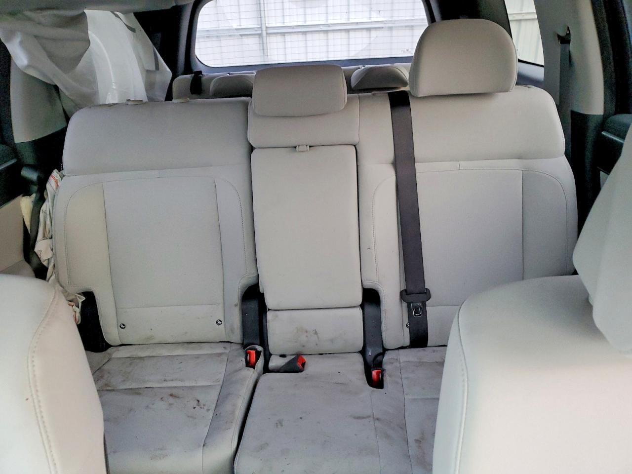 2025 HYUNDAI SANTA FE SE photo 37