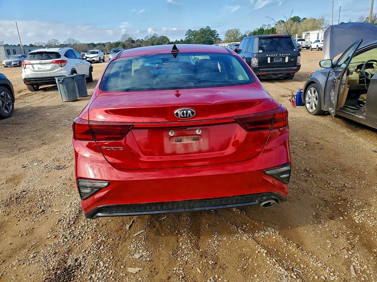 2021 KIA FORTE FE photo 21