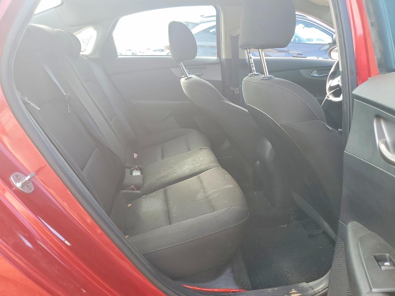 2021 KIA FORTE FE photo 37