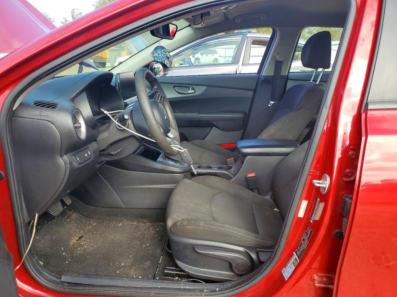 2021 KIA FORTE FE photo 25