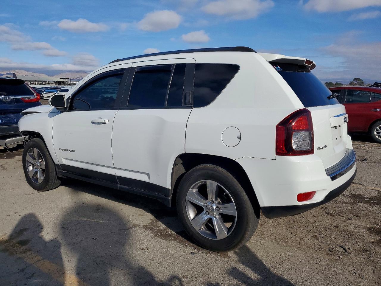2017 JEEP COMPASS LATITUDE photo 2
