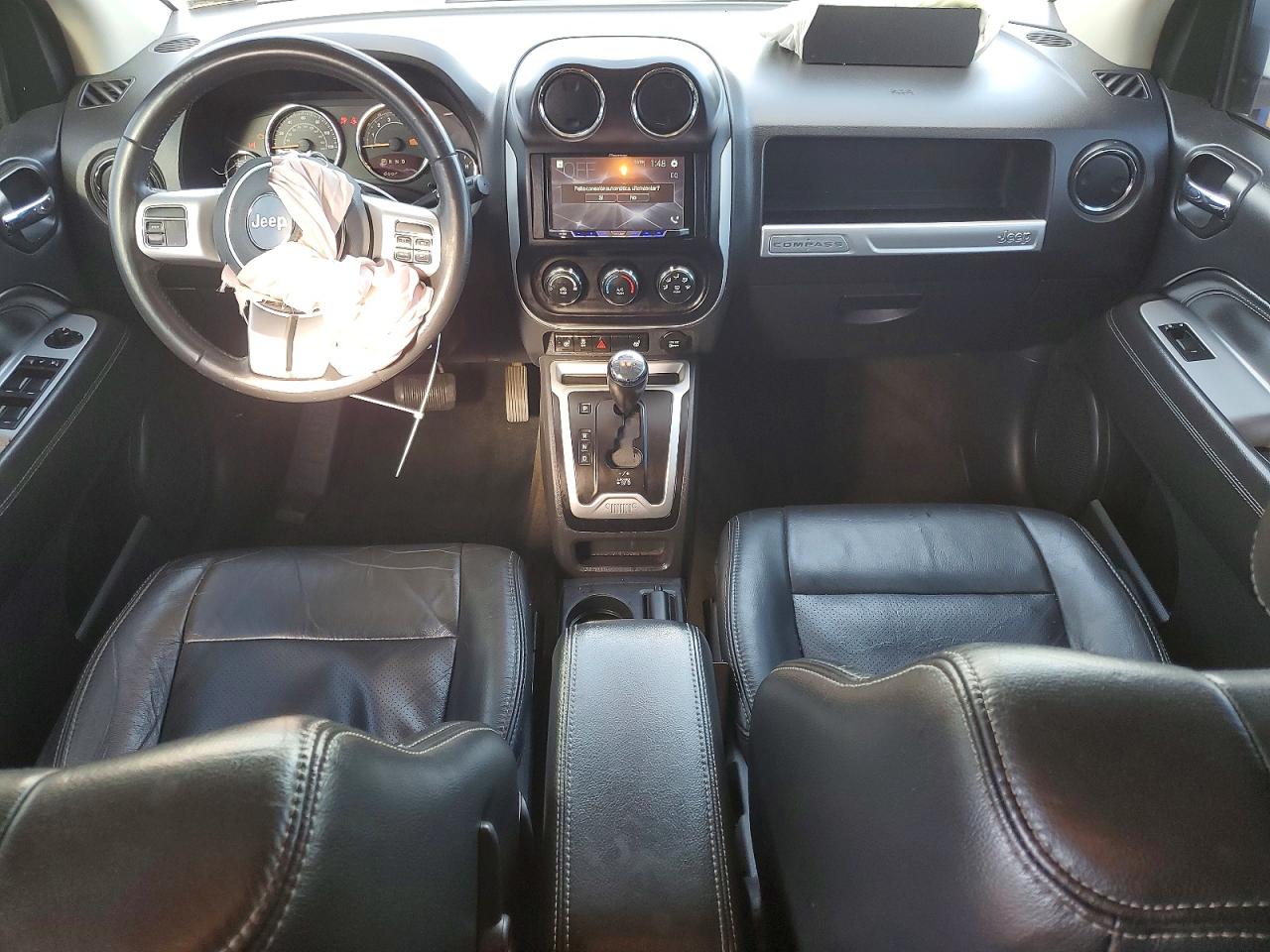 2017 JEEP COMPASS LATITUDE photo 8