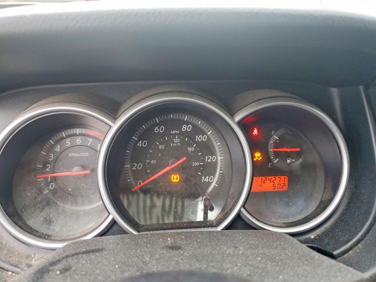 2012 NISSAN VERSA S photo 9