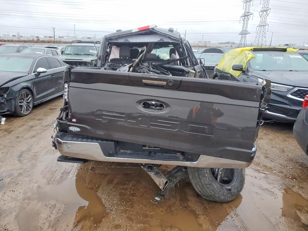 2024 FORD F150 XLT photo 6