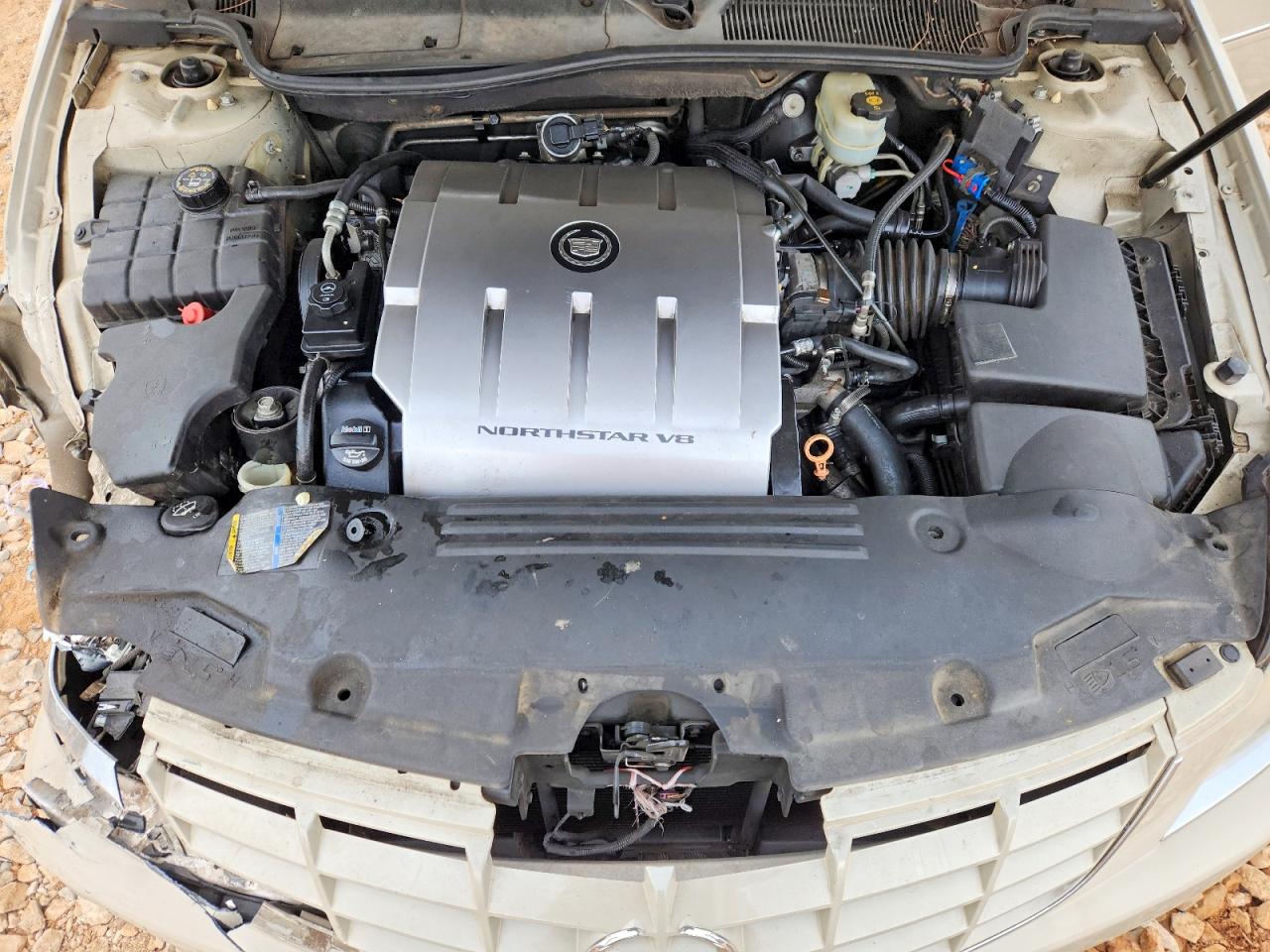 2010 CADILLAC DTS PREMIUM COLLECTION photo 31