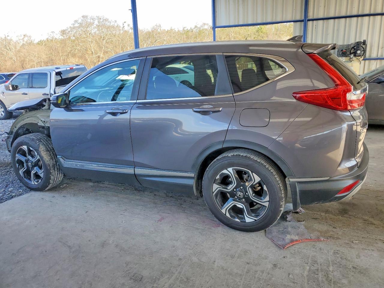 2018 HONDA CR-V TOURING photo 2