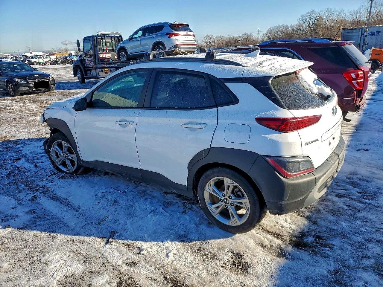 2022 HYUNDAI KONA SEL photo 2