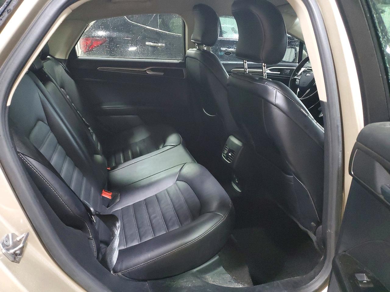 2017 FORD FUSION SE photo 10