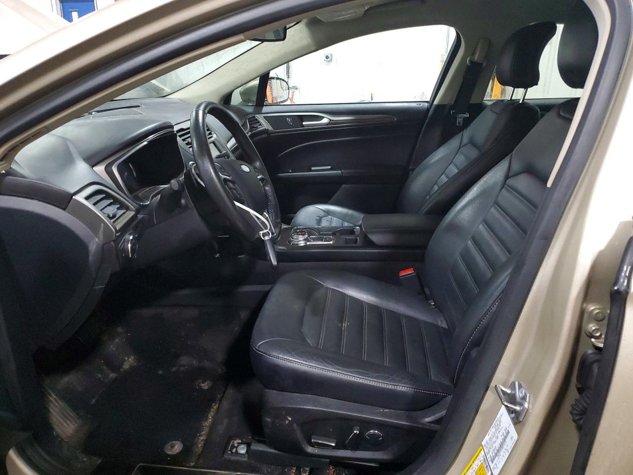 2017 FORD FUSION SE photo 7