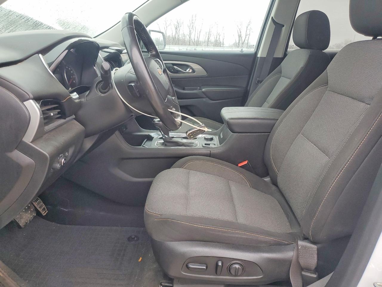 2020 CHEVROLET TRAVERSE LT photo 19