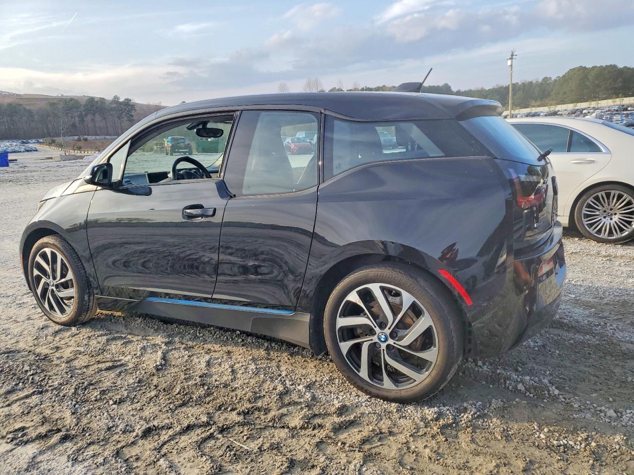 2016 BMW I3 REX photo 2