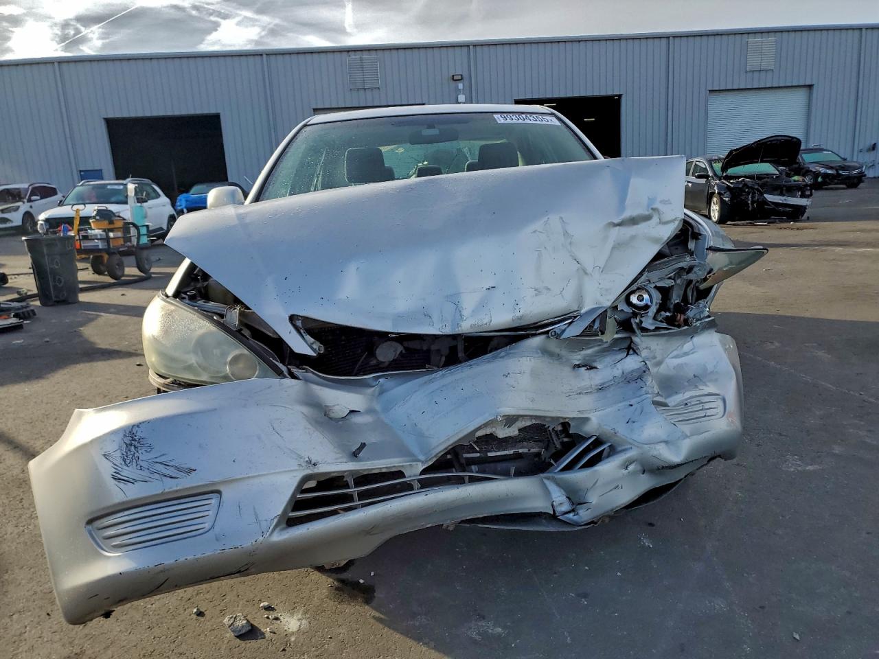 2006 TOYOTA CAMRY LE photo 9