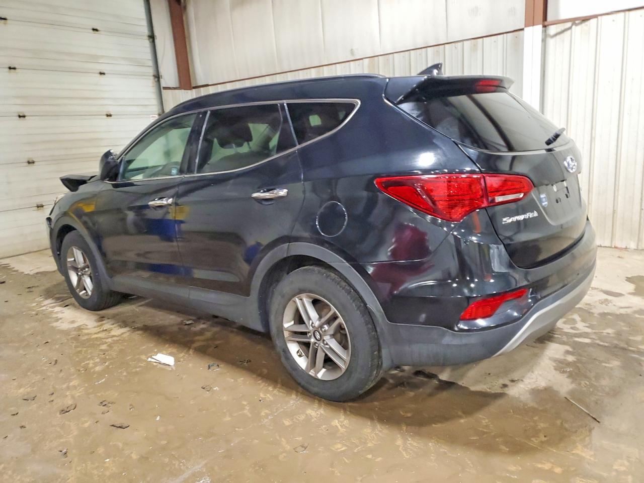 2017 HYUNDAI SANTA FE SPORT photo 2