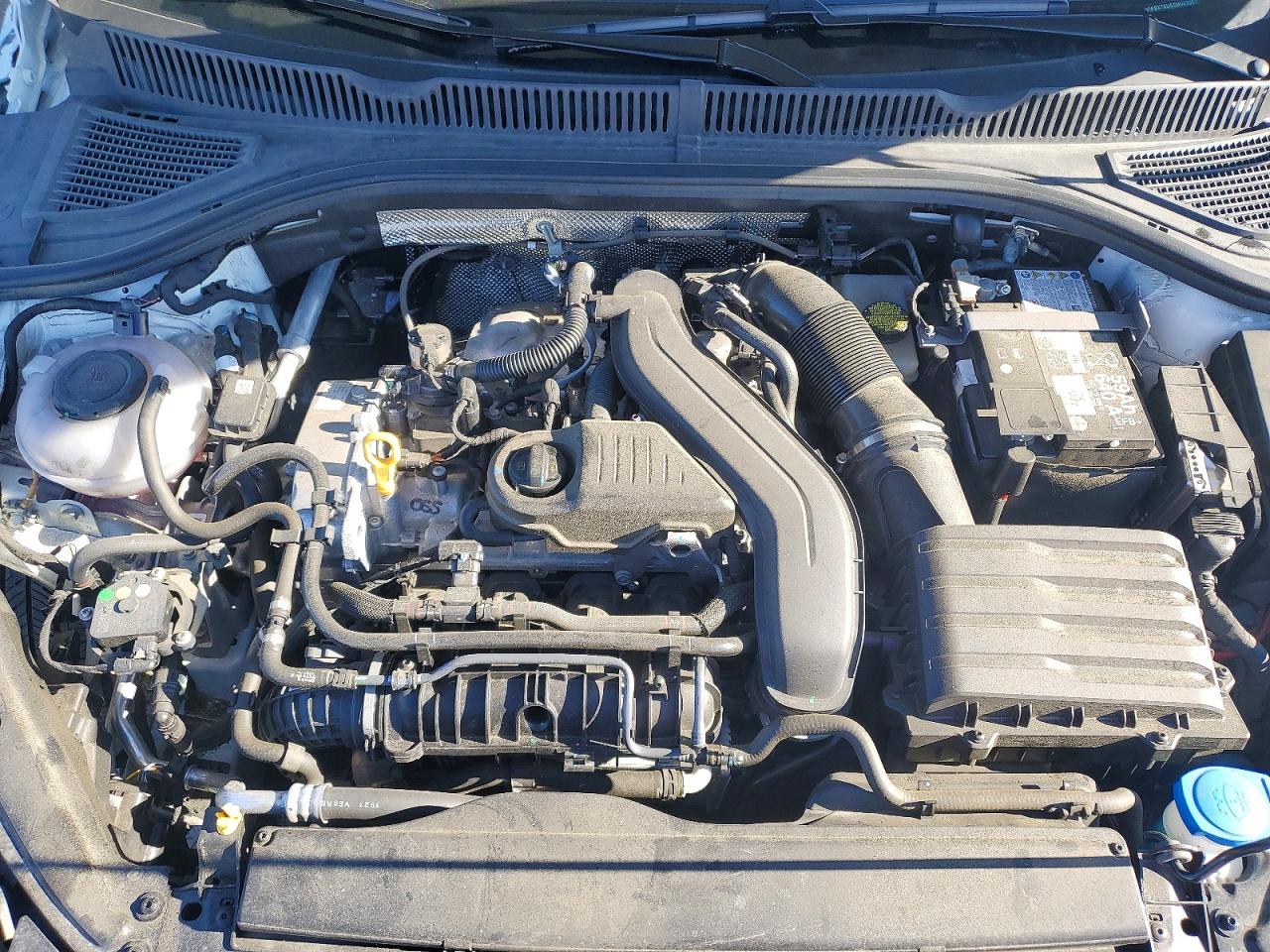 2025 VOLKSWAGEN JETTA SPORT photo 11