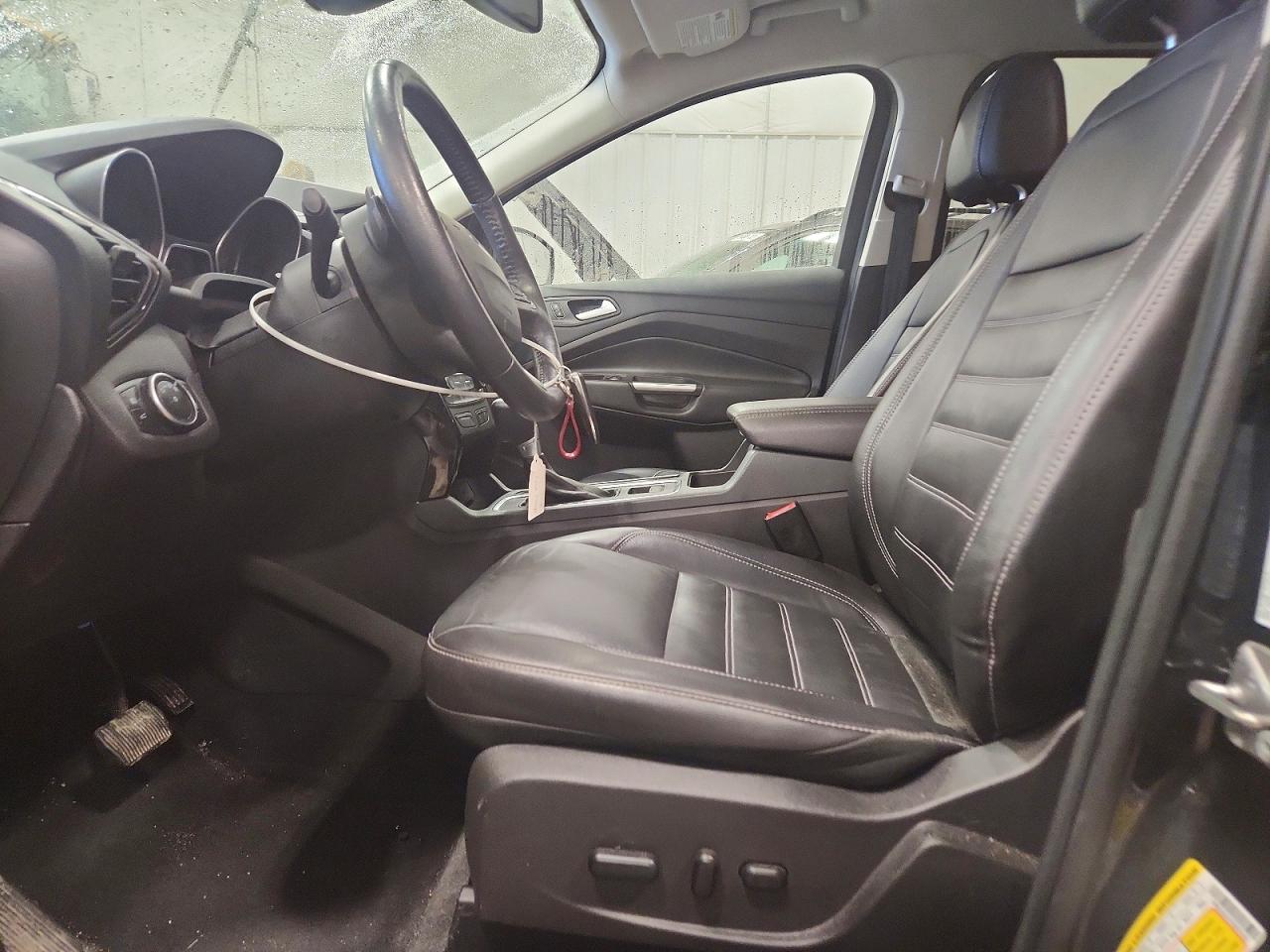 2017 FORD ESCAPE TITANIUM photo 7