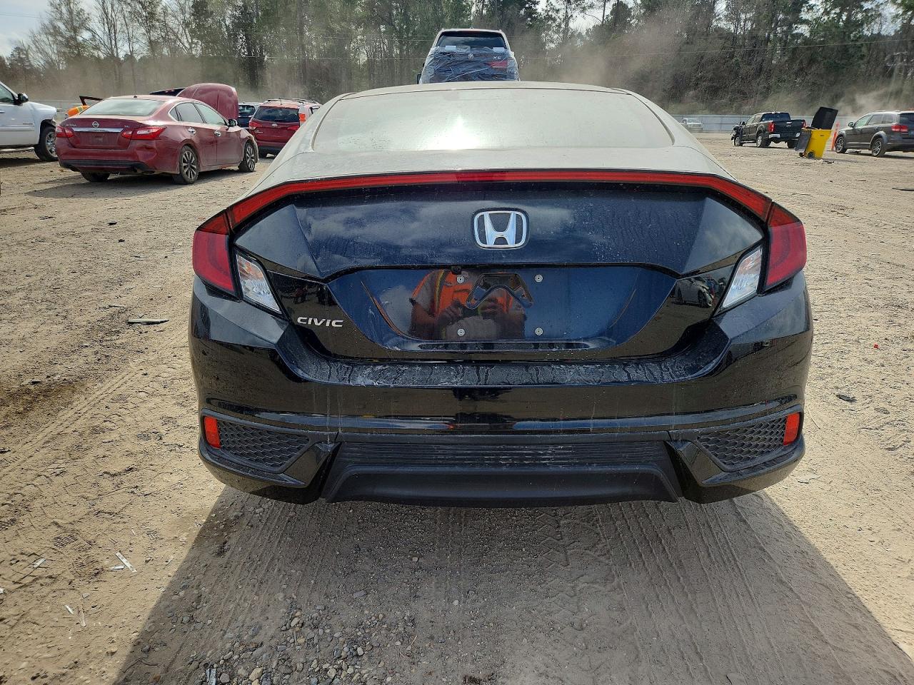 2017 HONDA CIVIC LX photo 6