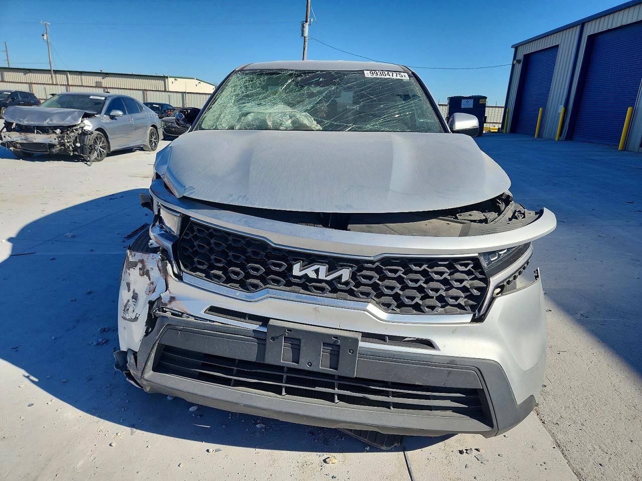 2022 KIA SORENTO LX photo 5