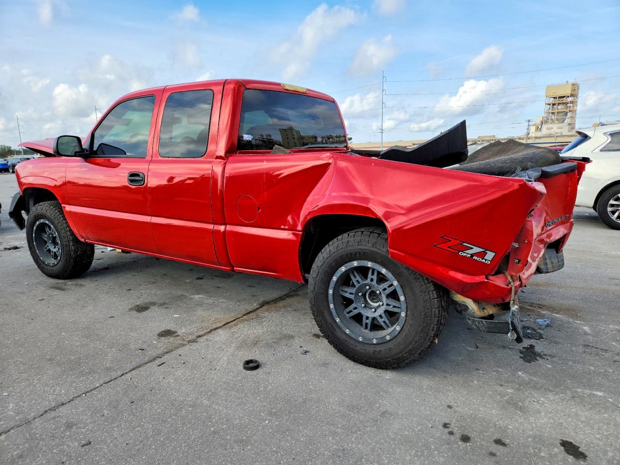 2003 CHEVROLET SILVERADO K1500 photo 2