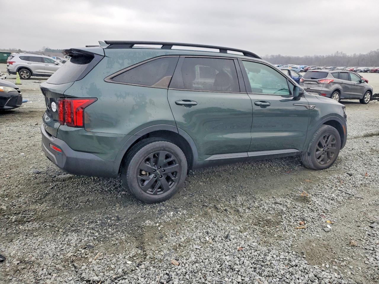2022 KIA SORENTO X-LINE S photo 3