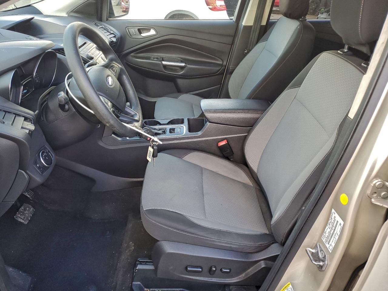 2018 FORD ESCAPE SE photo 7
