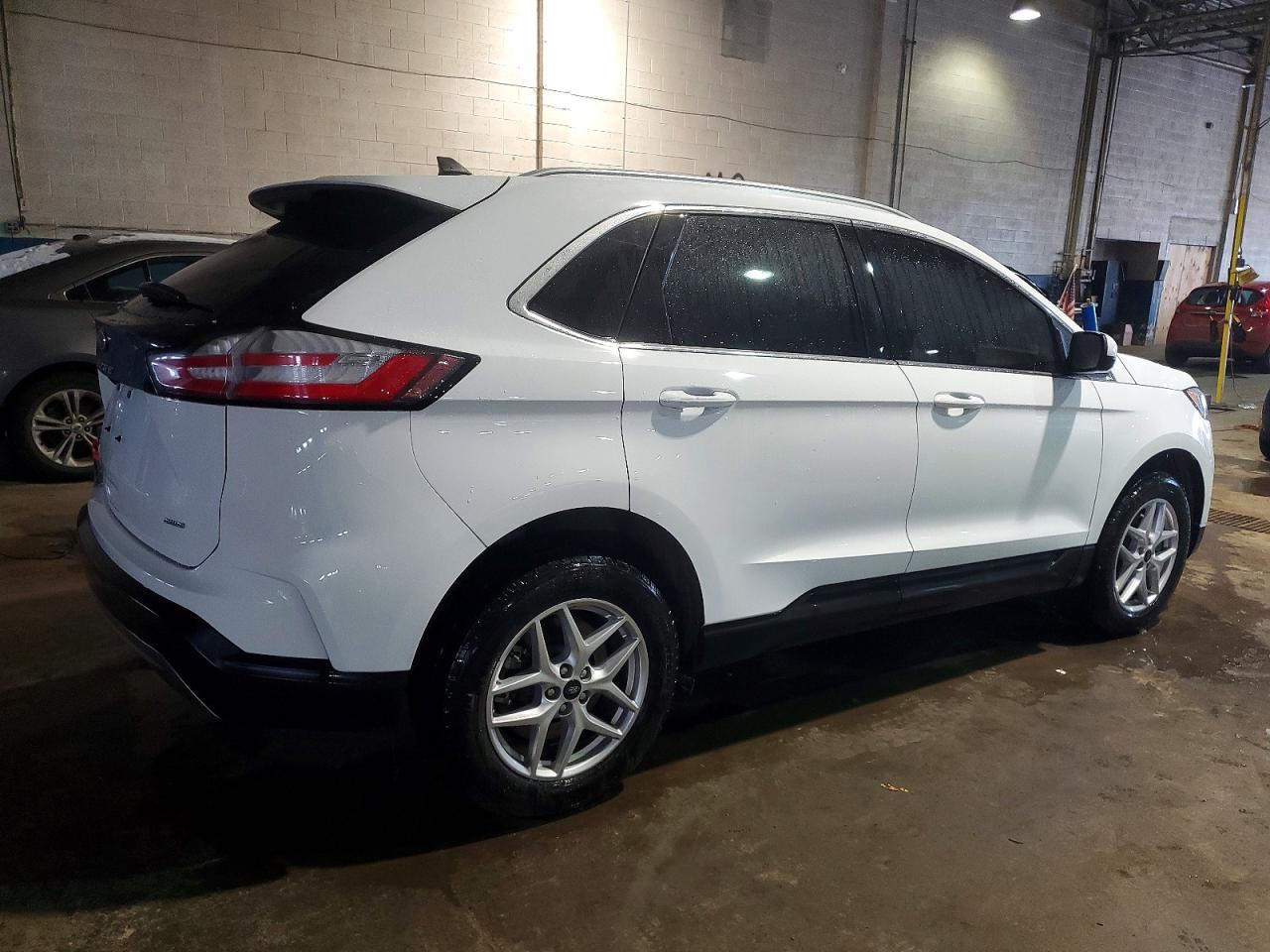 2024 FORD EDGE SEL photo 3