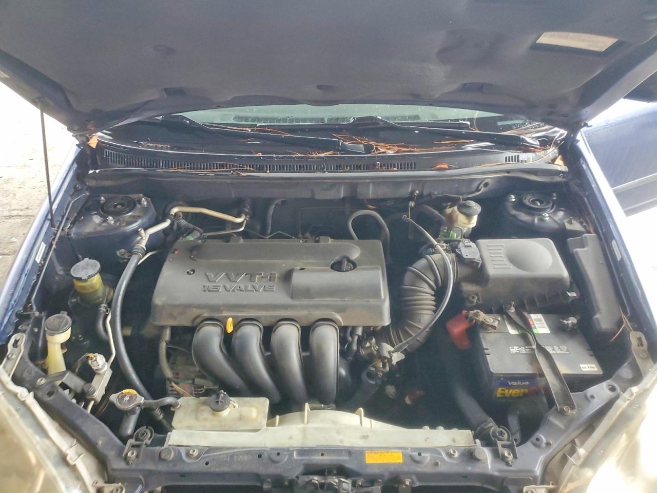 2004 TOYOTA COROLLA CE photo 11