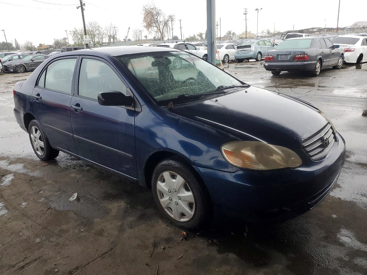 2004 TOYOTA COROLLA CE photo 4