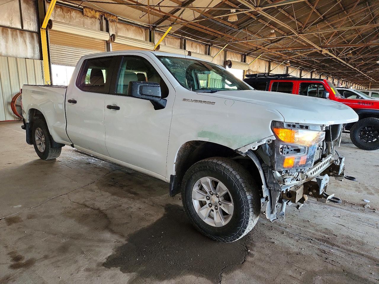 2023 CHEVROLET SILVERADO K1500 photo 7
