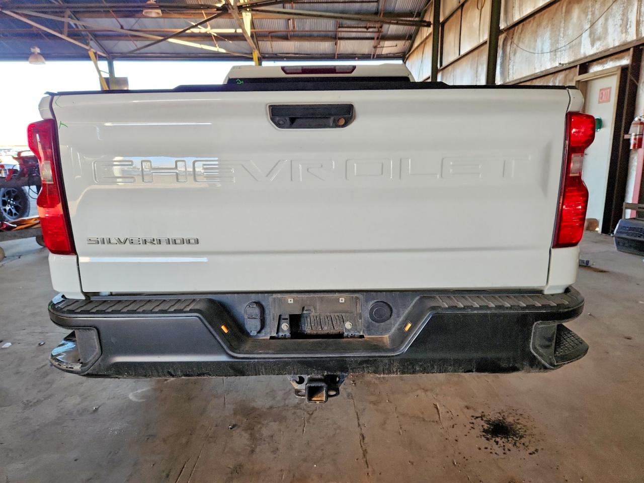 2023 CHEVROLET SILVERADO K1500 photo 11