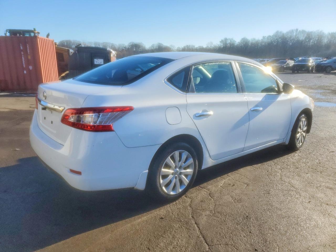 2015 NISSAN SENTRA S photo 3