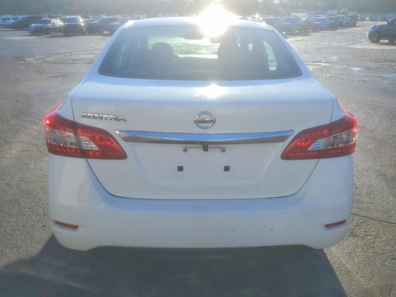 2015 NISSAN SENTRA S photo 6