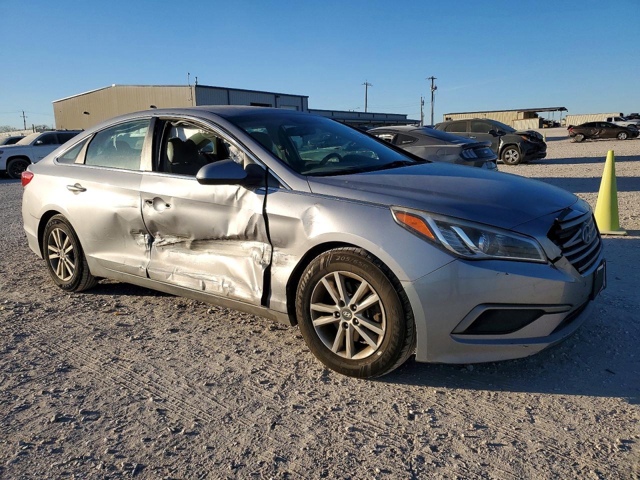 2016 HYUNDAI SONATA SE photo 7
