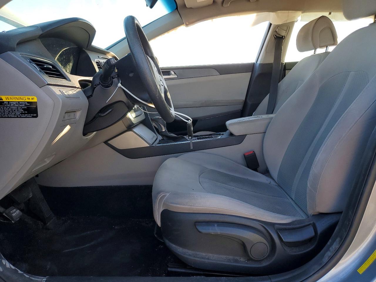 2016 HYUNDAI SONATA SE photo 13