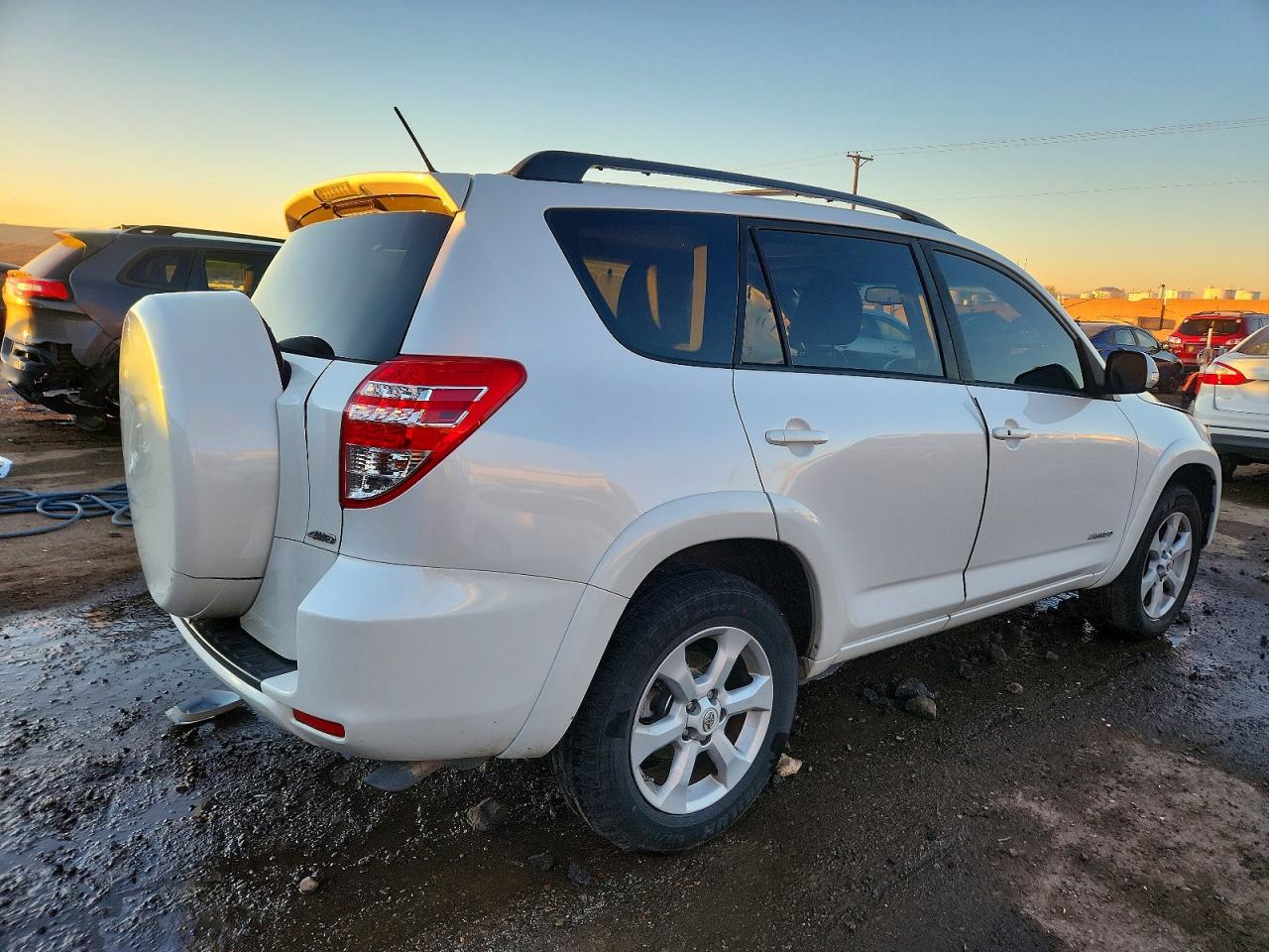 2012 TOYOTA RAV4 LIMITED photo 3