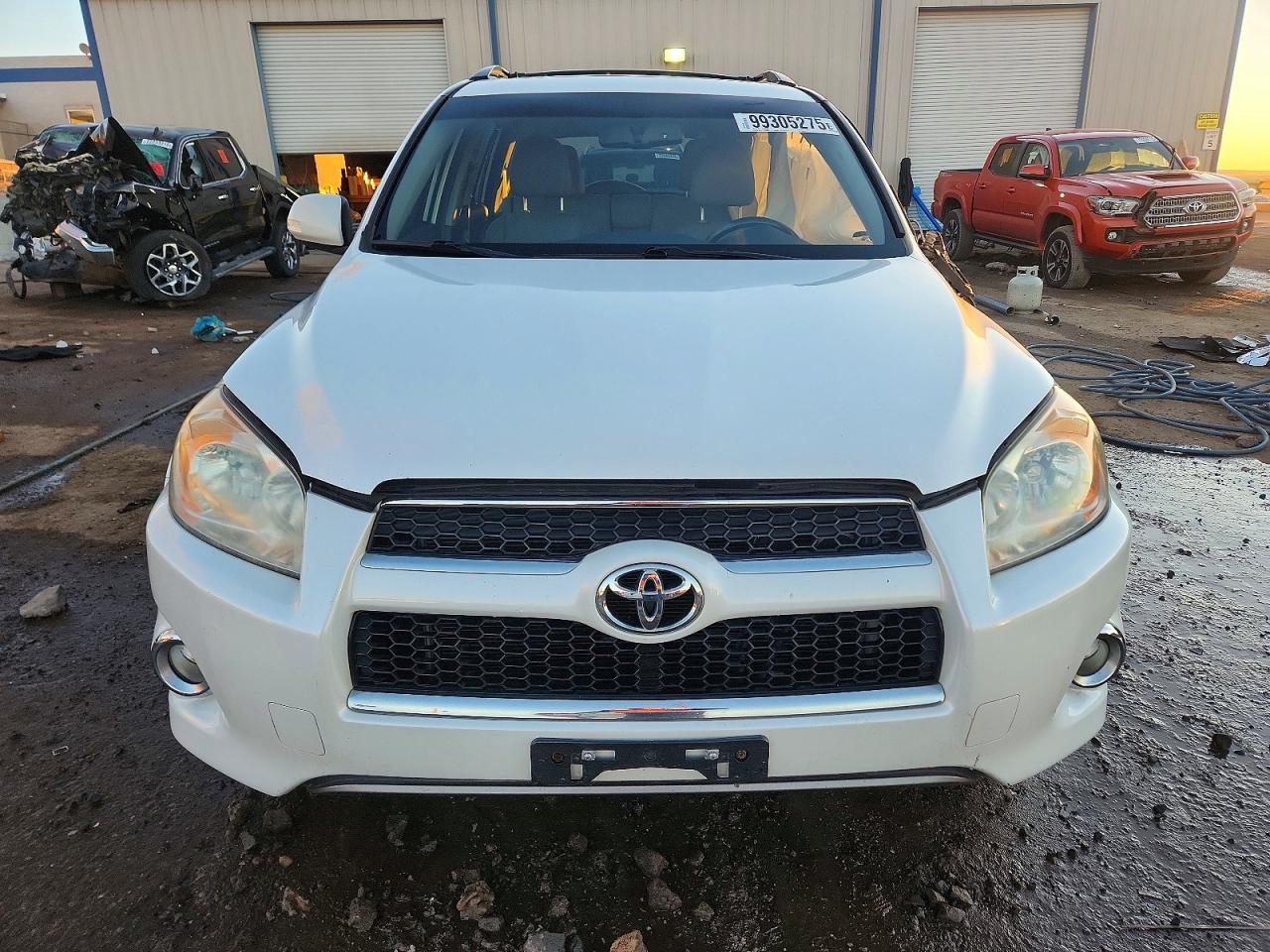 2012 TOYOTA RAV4 LIMITED photo 5