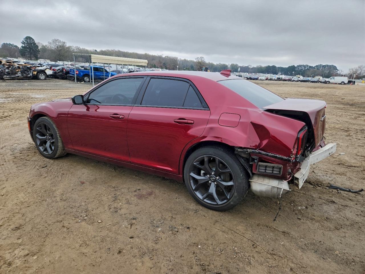 2022 CHRYSLER 300 TOURING photo 2