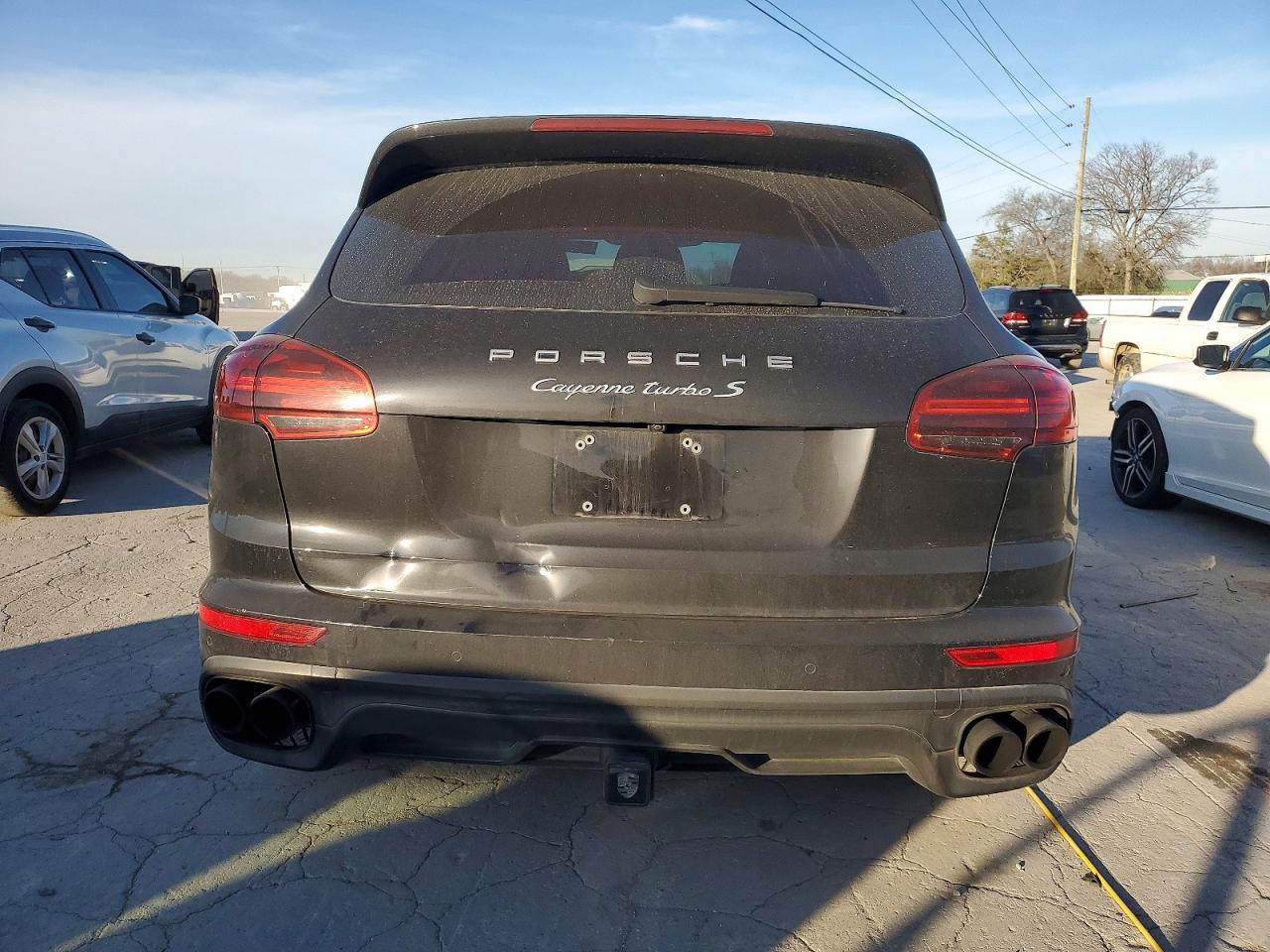 2016 PORSCHE CAYENNE TURBO photo 6
