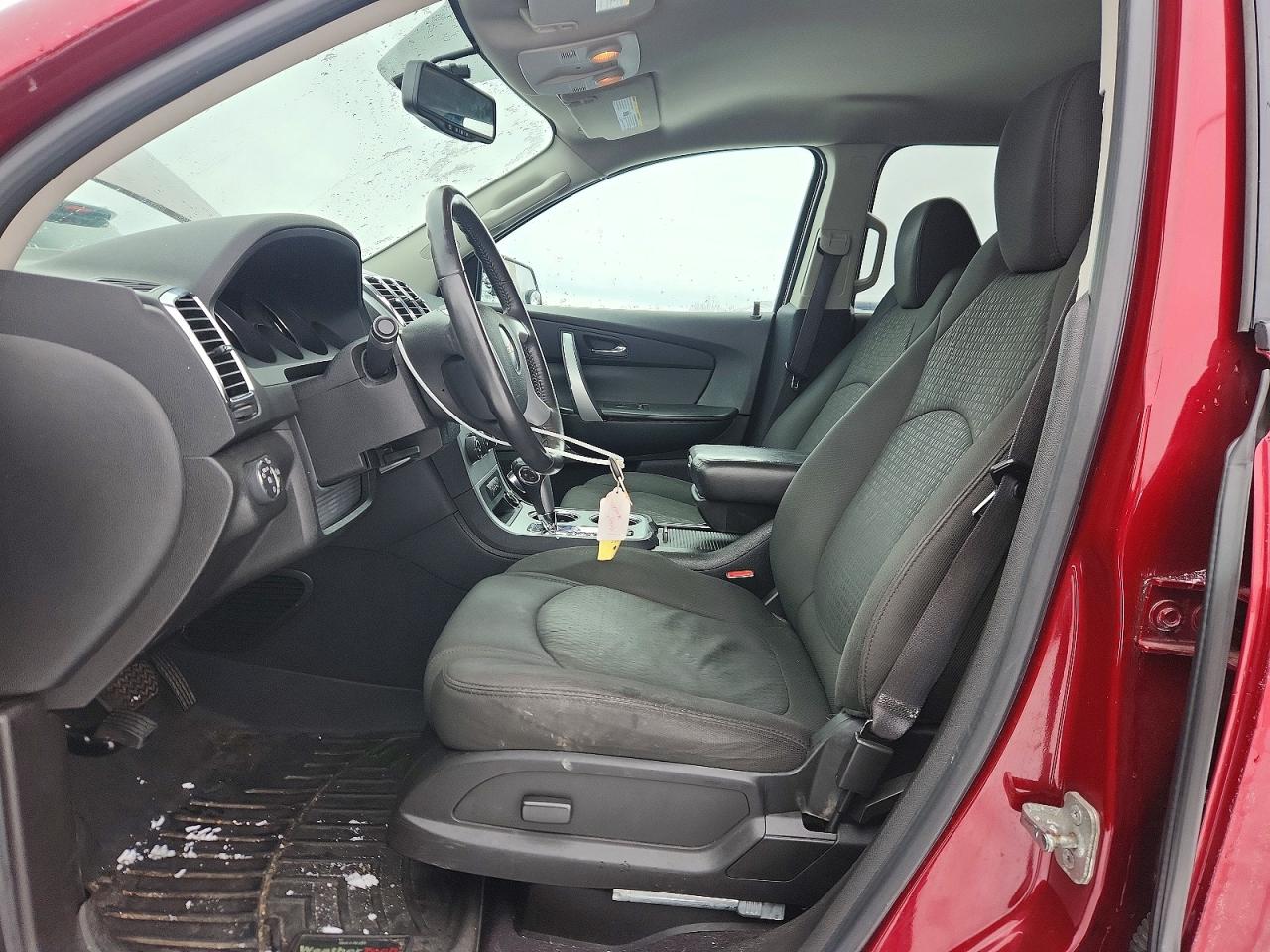 2010 GMC ACADIA SLE photo 7