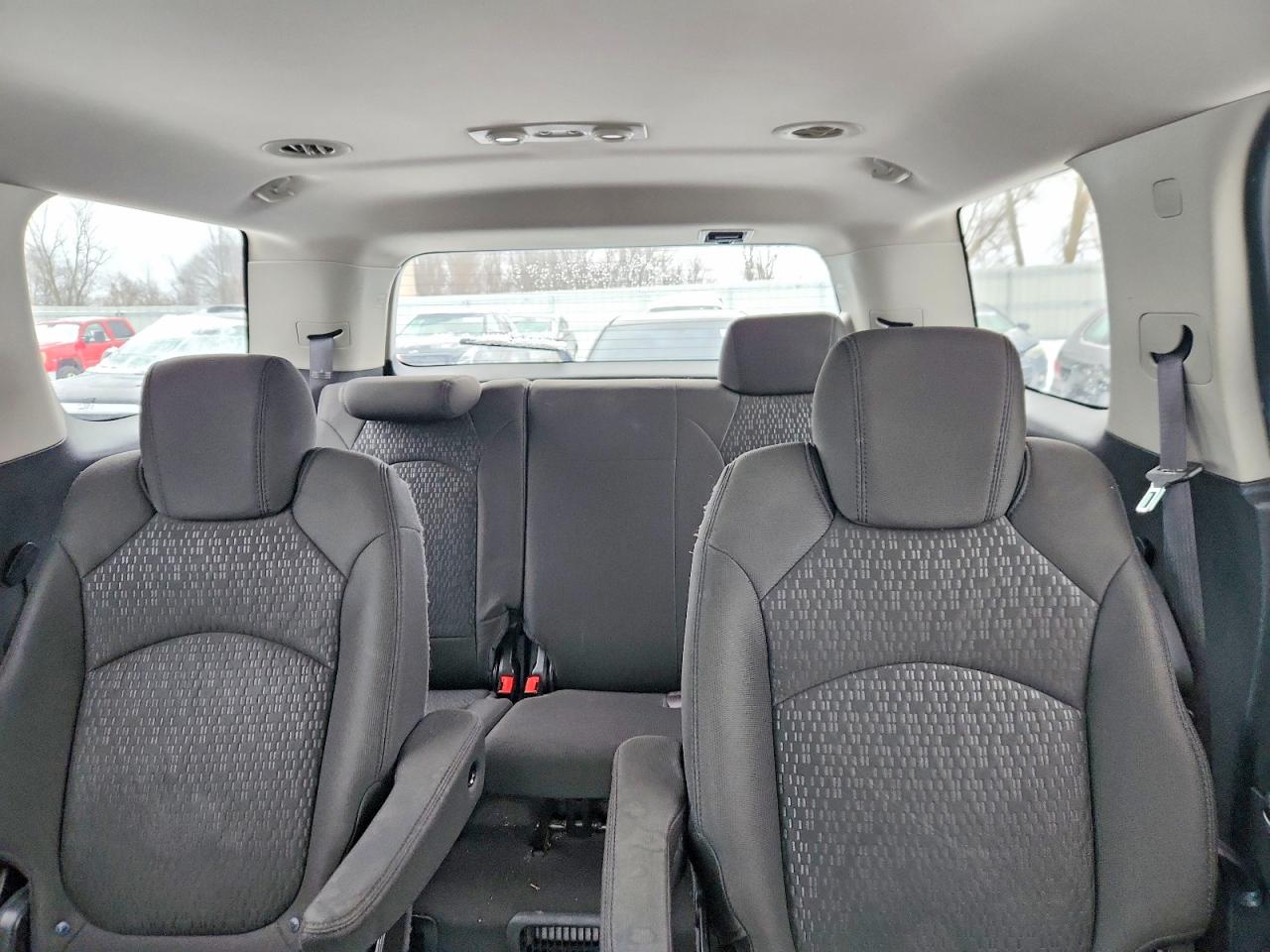 2010 GMC ACADIA SLE photo 10