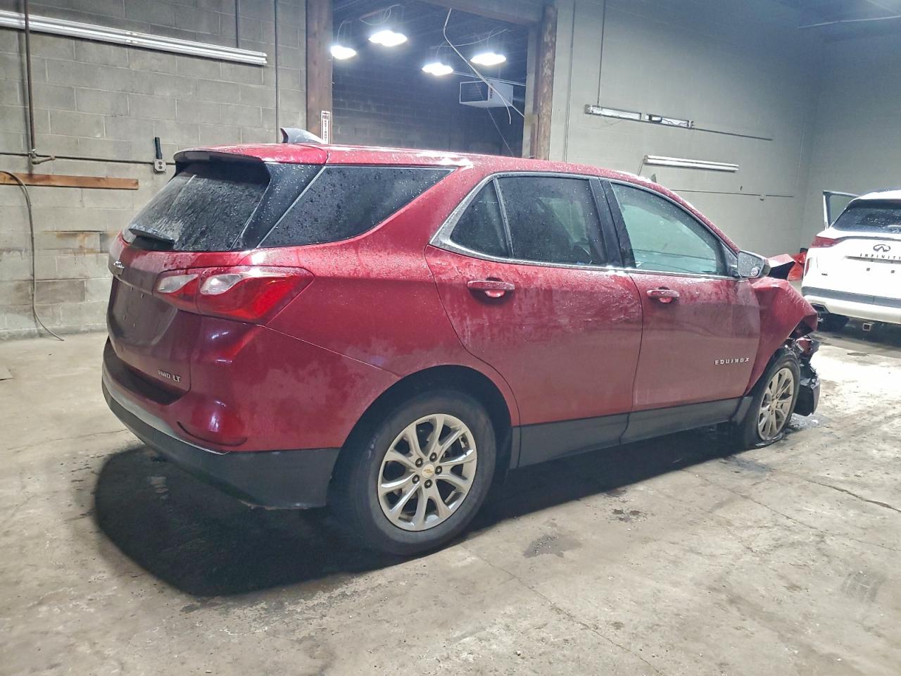 2020 CHEVROLET EQUINOX LT photo 3