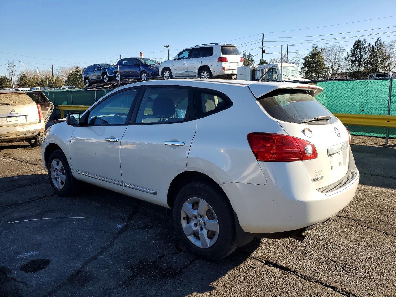 2011 NISSAN ROGUE S photo 2