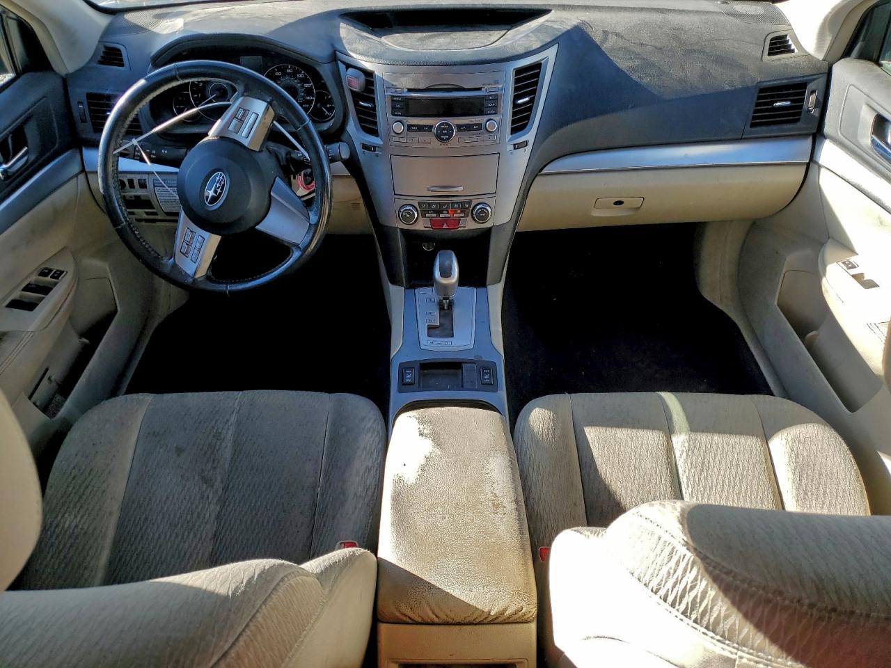 2010 SUBARU OUTBACK 2.5I PREMIUM photo 8