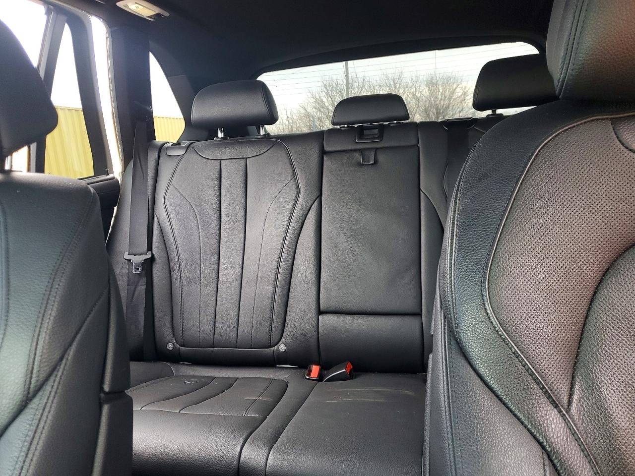 2016 BMW X5 XDRIVE50I photo 19