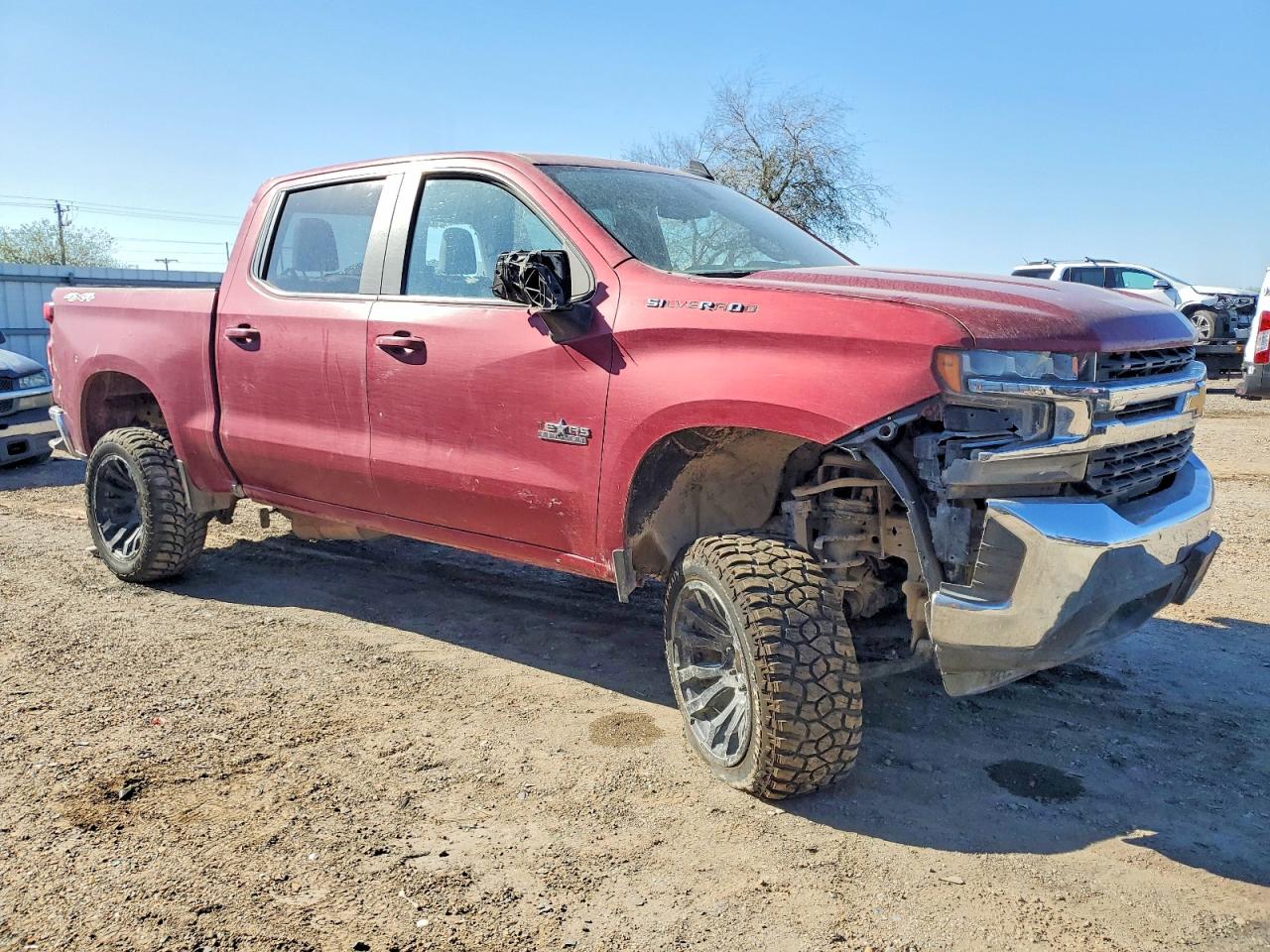 2020 CHEVROLET SILVERADO K1500 LT photo 4