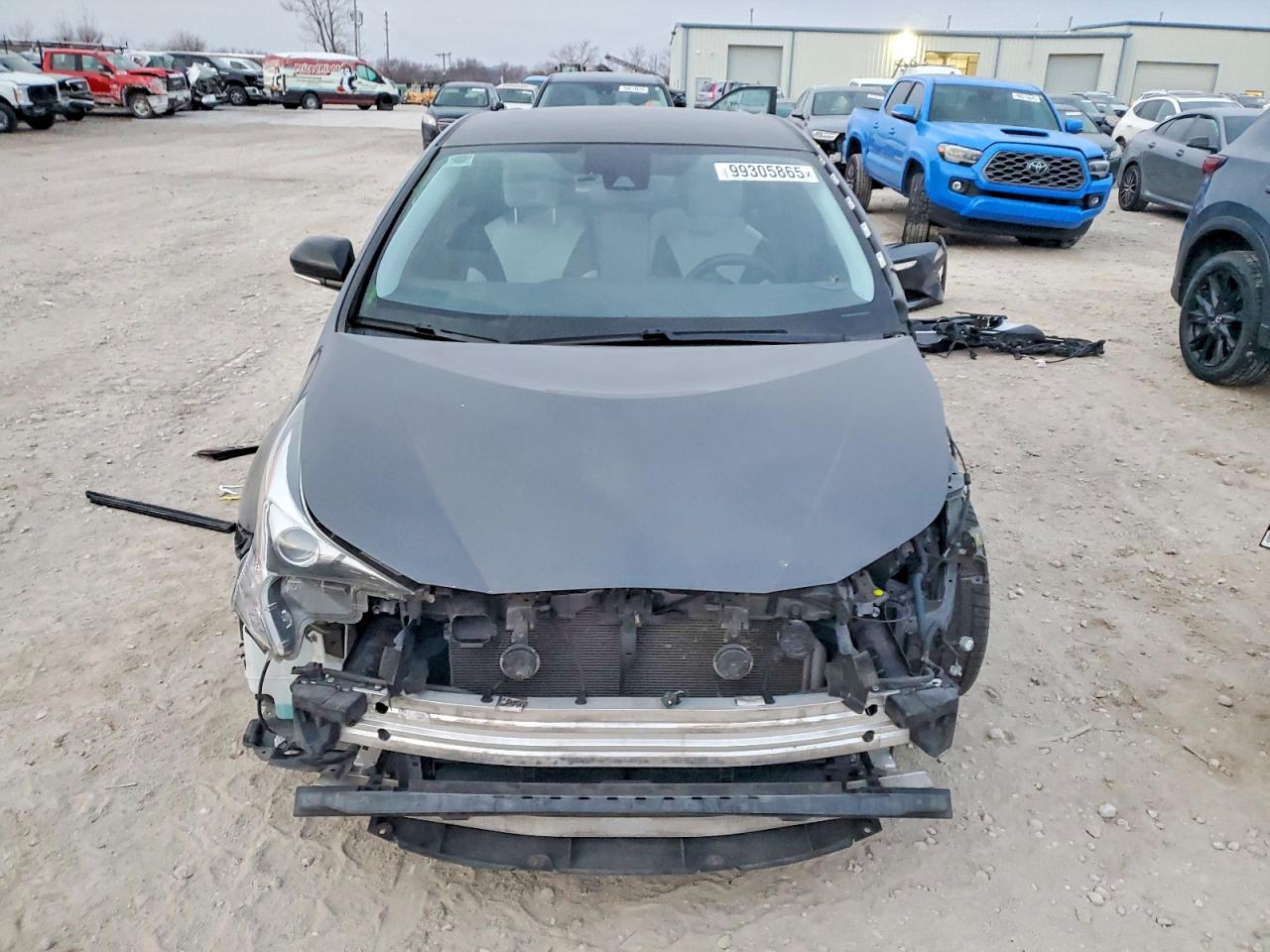 2017 TOYOTA PRIUS photo 5