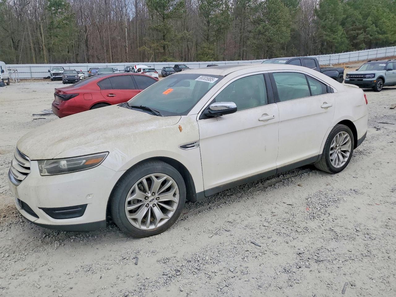 2015 FORD TAURUS