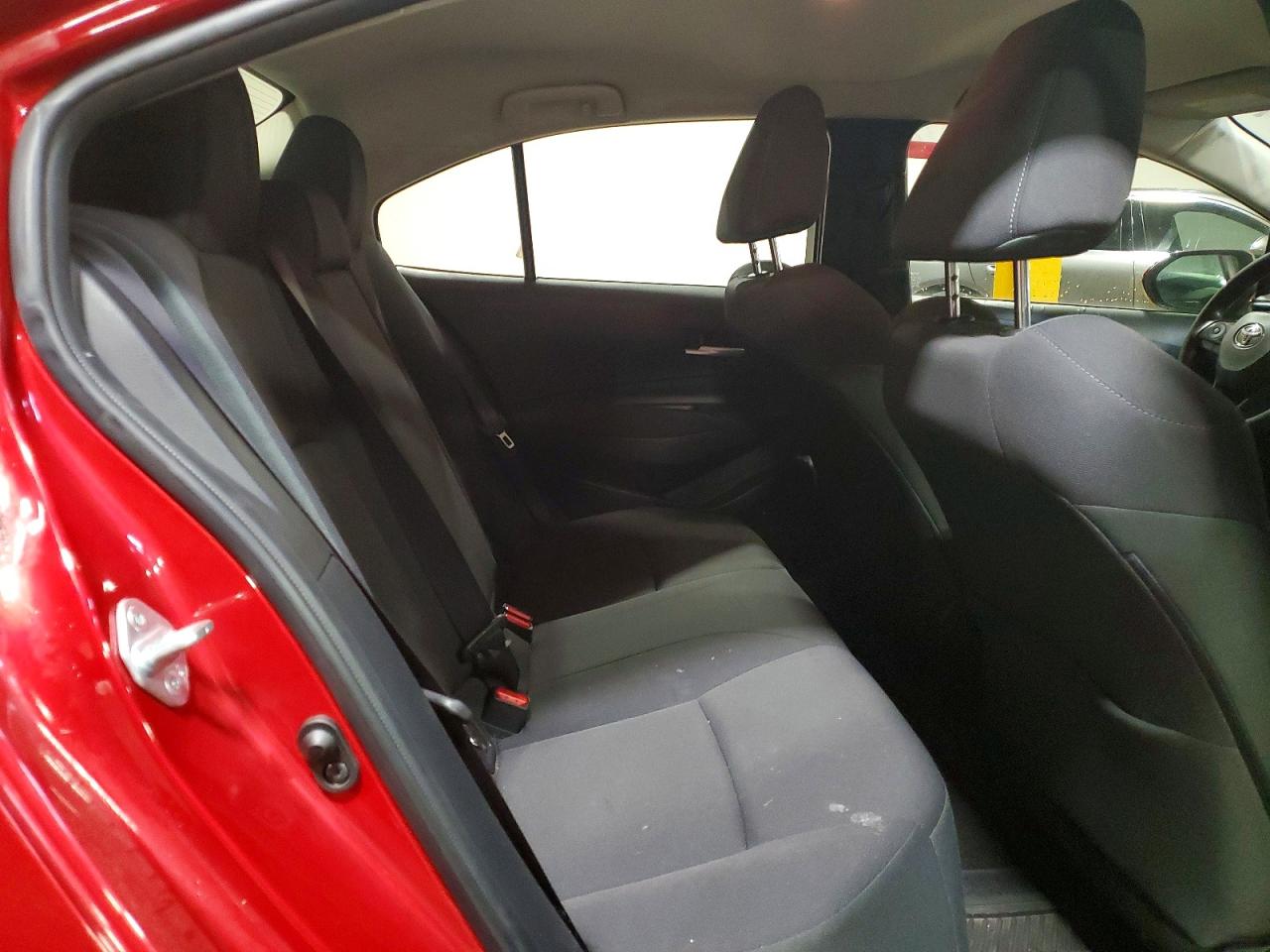 2021 TOYOTA COROLLA LE photo 19