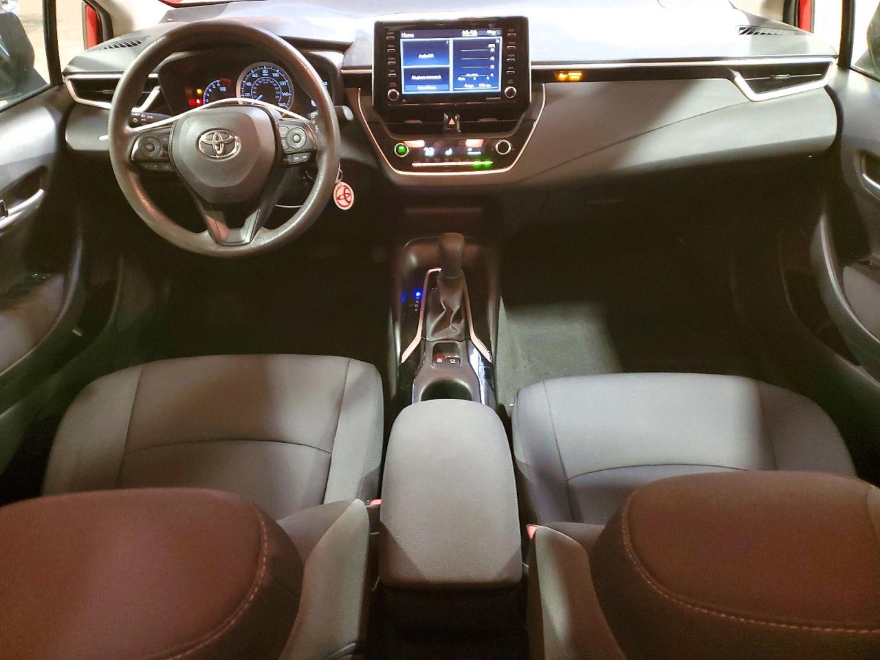 2021 TOYOTA COROLLA LE photo 15