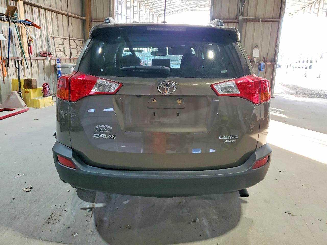 2015 TOYOTA RAV4 LIMITED photo 16