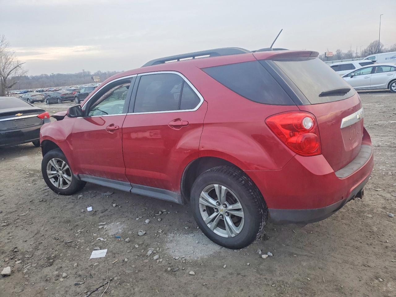 2015 CHEVROLET EQUINOX LT photo 2